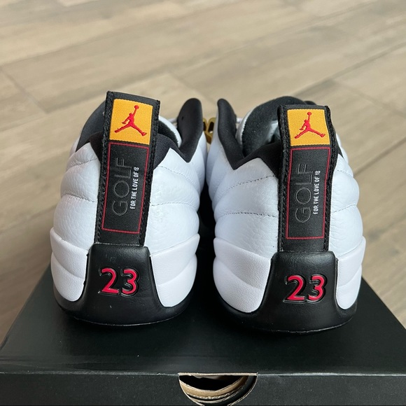 Brand new Air Jordan 12 Low Golf Taxi（ box without lid ) - Picture 7 of 8